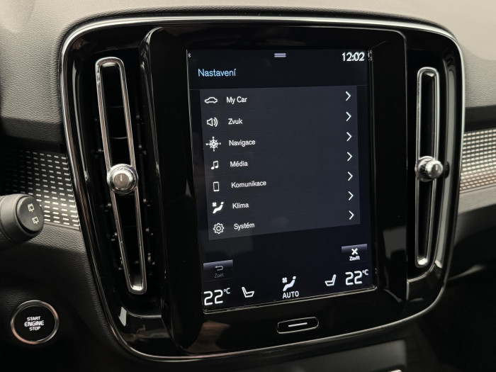 Volvo XC40 T5 AWD R-DESIGN