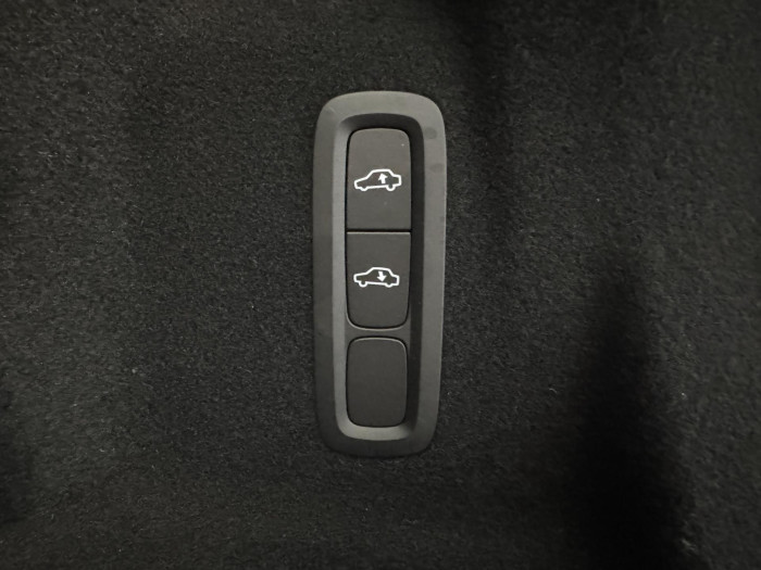 Volvo XC60 T8 AWD RECHARGE BRIGHT PLUS