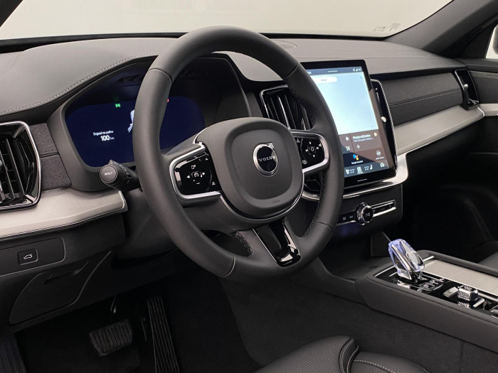 Volvo XC90 B5 AWD BLACK EDITION PLUS 7