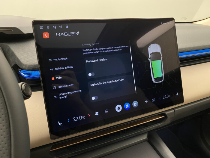 Lynk & Co 08 MORE PHEV