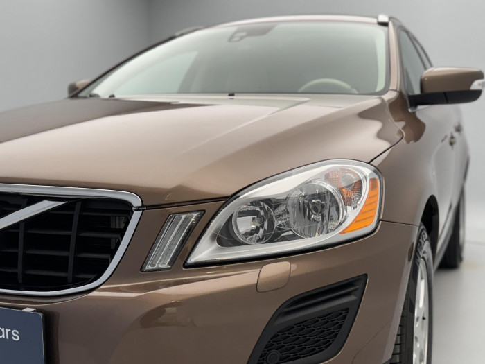 Volvo XC60 3.2 AWD MOMENTUM AUT 3.2 Momentum