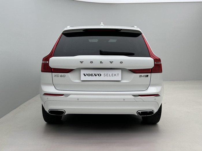 Volvo XC60 B4 AWD INSCRIPTION Aut CZ