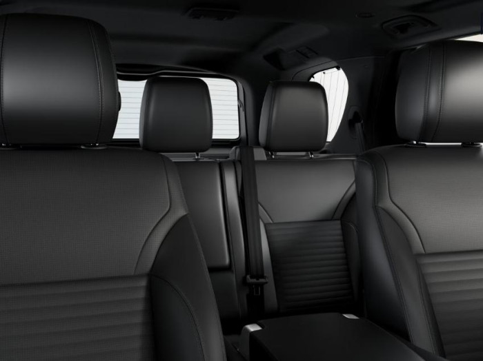 Land Rover Discovery D250 S AWD AUT 3.0 d