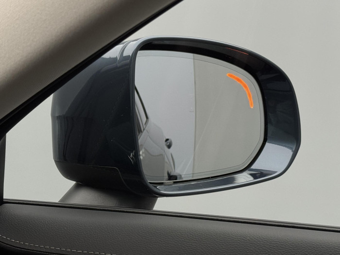 Volvo V90 CC B5 AWD PRO AUT REZERVACE 2.0 CC CC