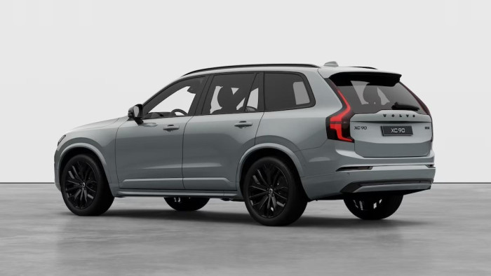 Volvo XC90 B5 AWD BLACK EDITION PLUS 7