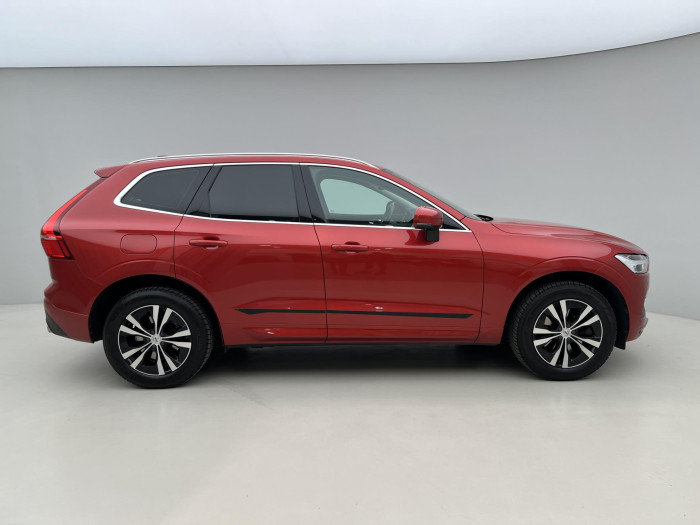 Volvo XC60 B4 AWD MOMENTUM AUT CZ 2.0 Momentum
