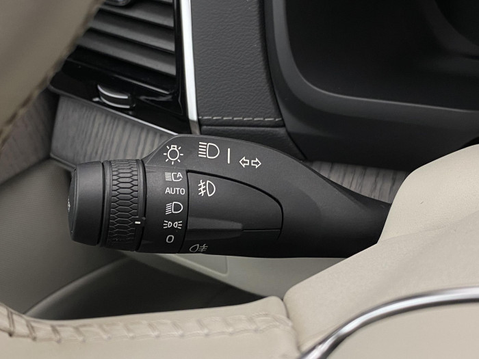 Volvo XC90 B5 AWD BRIGHT PLUS AUT CZ