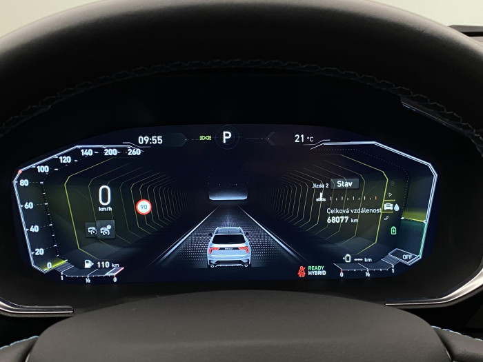 Lynk & Co 01 MORE PHEV