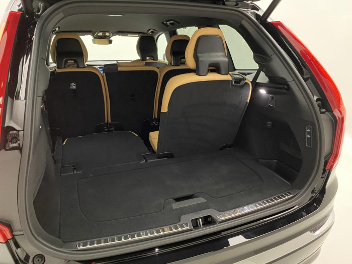 Volvo XC90 B5 AWD AUT BRIGHT PLUS 7míst 2.0 Plus