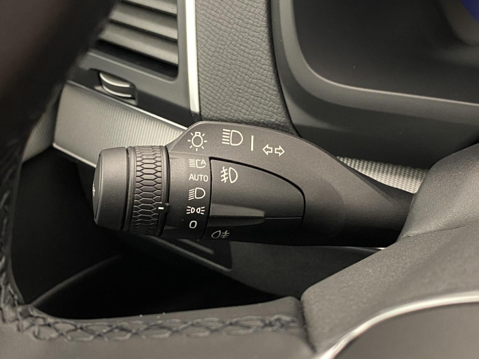 Volvo XC90 T8 AWD RECHARGE CORE 7míst