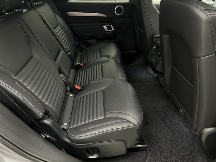 Land Rover Discovery D250 DYNAMIC SE AWD Aut 3.0 d Dynamic SE