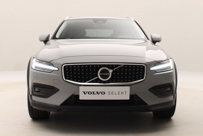 Volvo V60 CC B5 AWD PLUS AUT 1.maj.