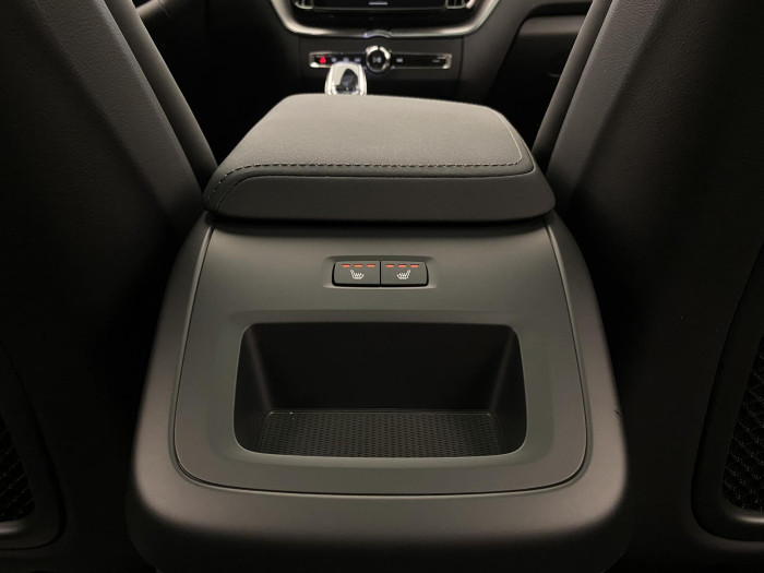 Volvo XC60 B5 AWD AUT PLUS BLACK EDITION
