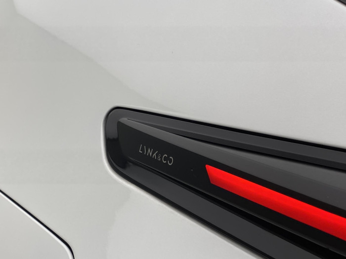 Lynk & Co 02 MORE EV