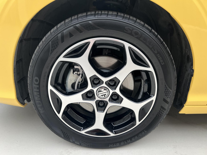 MG MG3 EXCLUSIVE HYBRID+ AUT CZ 1.maj 1.5 Exclusive