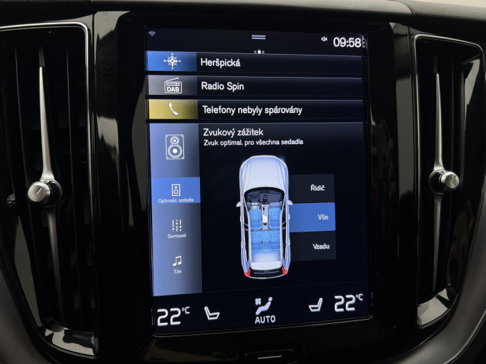 Volvo XC60 B4 AWD MOMENTUM POLESTAR AUT 2.0 Momentum