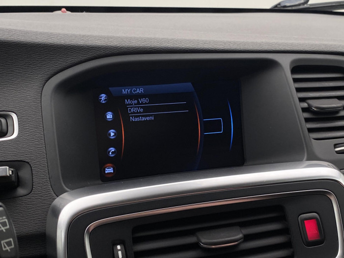 Volvo V60 D3 KINETIC AUT 2.0 d