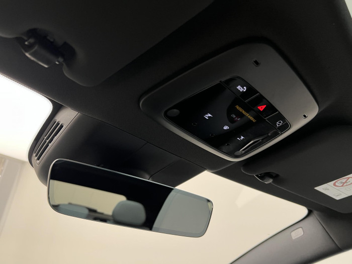 Volvo EX30 PURE ELECTRIC TWIN MOTOR ULTRA