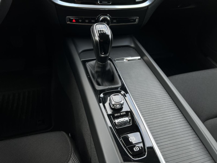 Volvo V60 D3 MOMENTUM 1.maj. 2.0 d Momentum