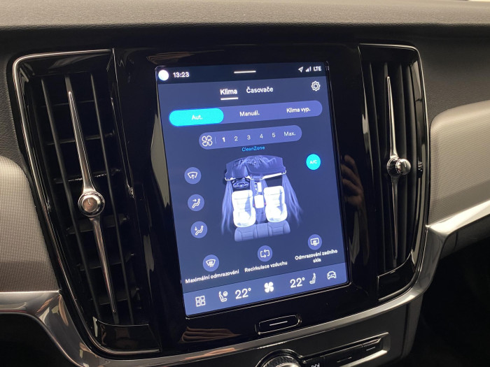 Volvo V90 T6 AWD RECHARGE DARK PLUS