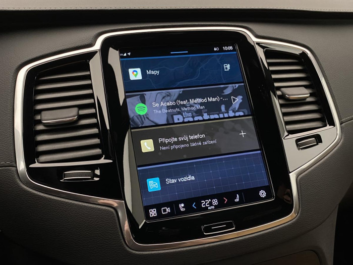 Volvo XC90 T8 AWD ULTIMATE DARK REZERVACE