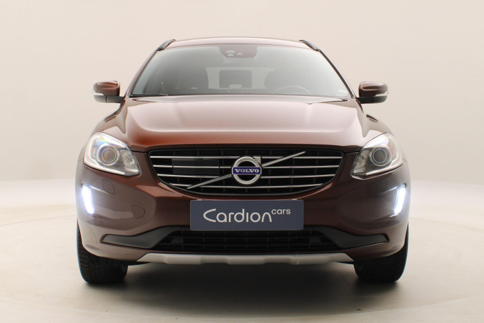 Volvo XC60 D4 AWD MOMENTUM REZERVACE 2.4 d Momentum