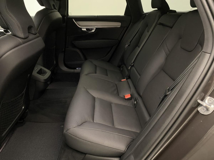 Volvo V90 B4 AWD AUT CROSS COUNTRY PLUS 2.0 Plus