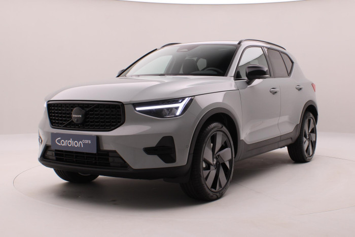 Volvo XC40 B3 AUT PLUS BLACK EDITION