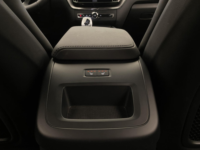 Volvo XC60 T6 AWD PLUS BLACK EDITION CZ