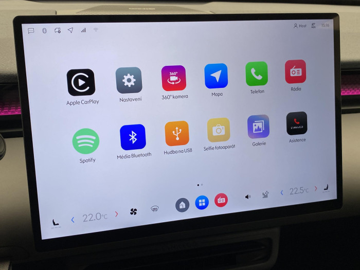 Lynk & Co 02 MORE EV