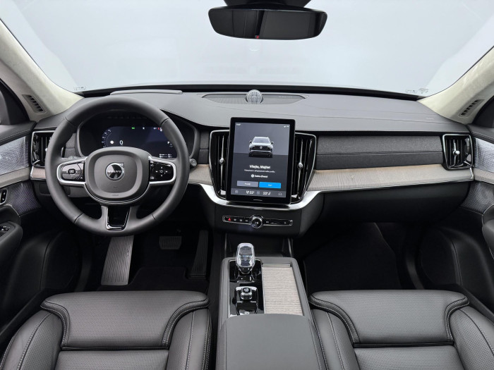 Volvo XC90 T8 AWD RECHARGE DARK ULTRA 7m