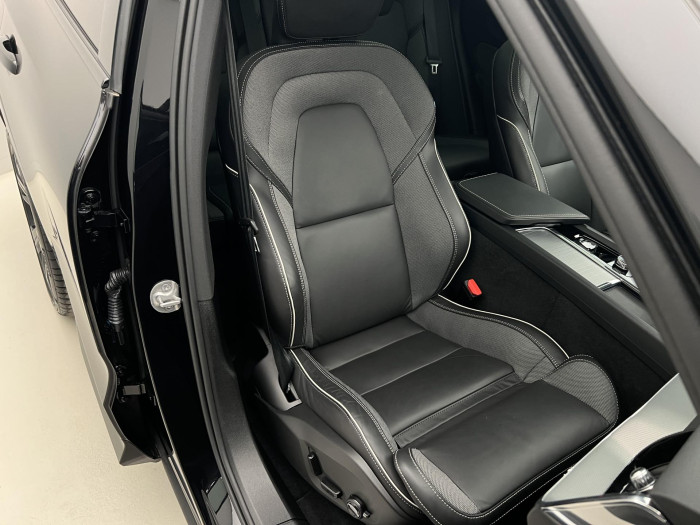 Volvo XC60 B5 AWD BLACK EDITION PLUS AUT