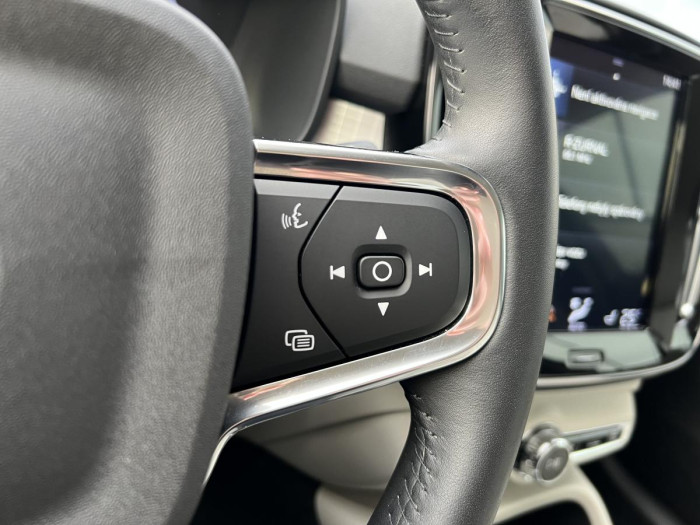 Volvo XC40 T3 MOMENTUM 1.maj. 1.5 Momentum