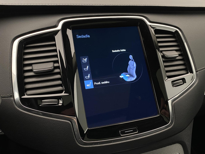 Volvo XC90 B5 AWD INSCRIPTION AUT CZ 7m