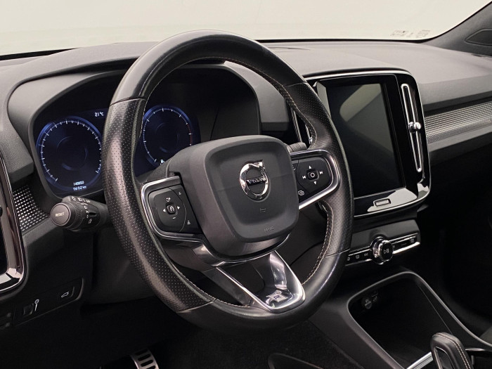 Volvo XC40 D4 AWD R-DESIGN AUT CZ 2.0 d