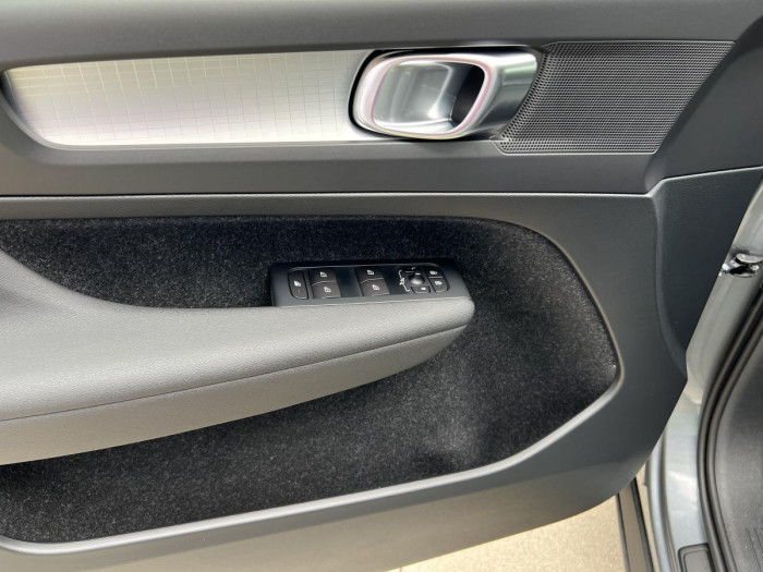Volvo XC40 T5 AWD MOMENTUM Aut 2.0 Momentum