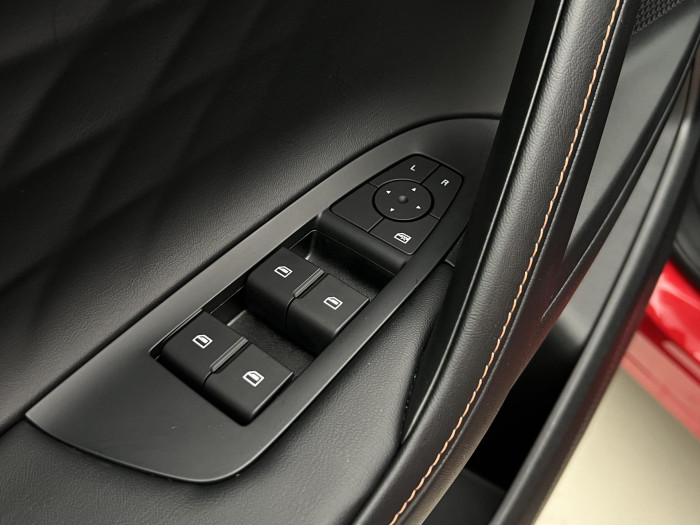 MG HS 1.5 TGI EMOTION 7DCT AUT CZ