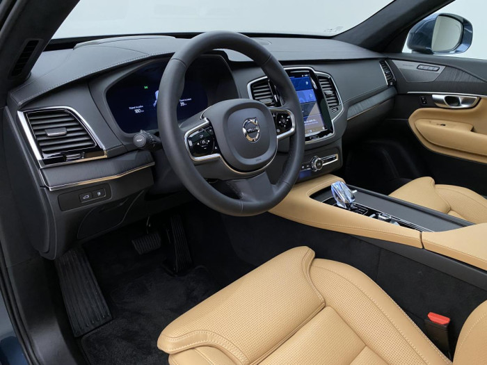 Volvo XC90 T8 AWD BRIGHT ULT REZERVACE