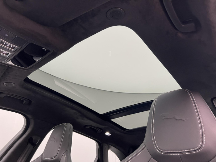 Jaguar F-Pace 250 AWD HSE AUT 1.maj.