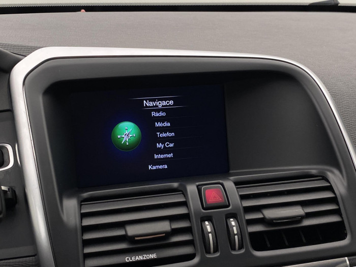 Volvo XC60 D3 MOMENTUM AUT 2.0 d Momentum