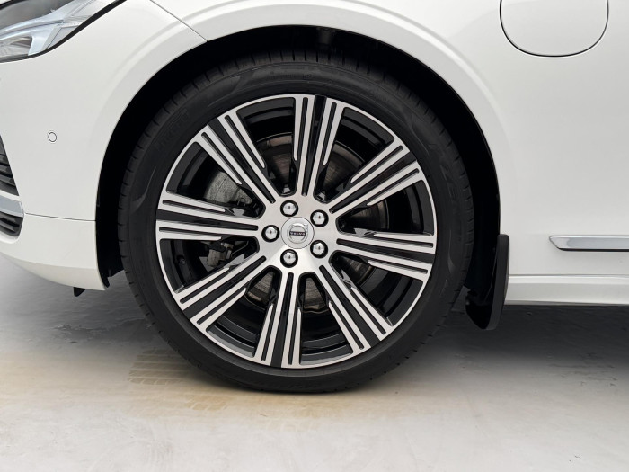 Volvo V90 T8 AWD RECHARGE ULTIMATE 1.maj