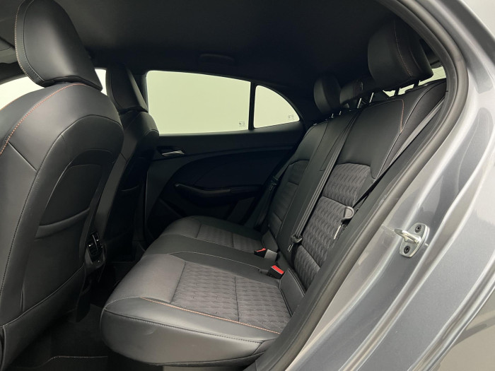 MG MG3 EXCLUSIVE HYBRID+ AUT CZ 1.maj 1.5 Exclusive