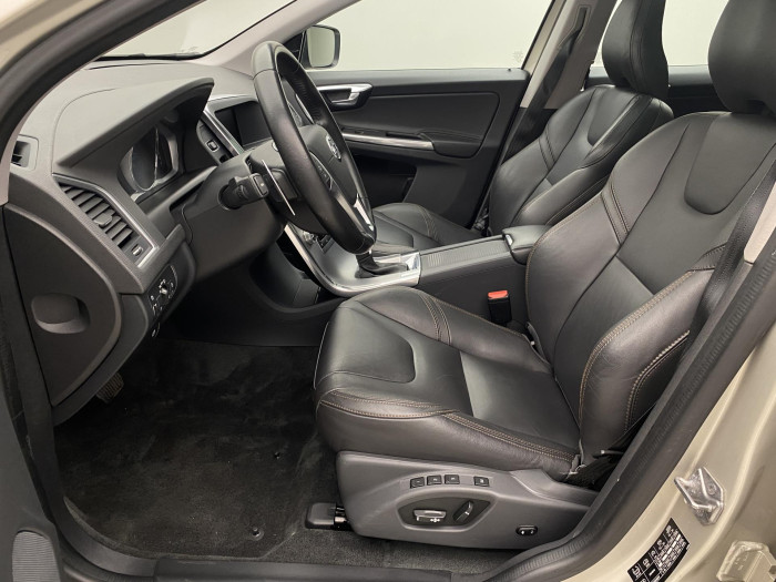 Volvo XC60 D4 AWD INSCRIPTION AUT 2.0 d