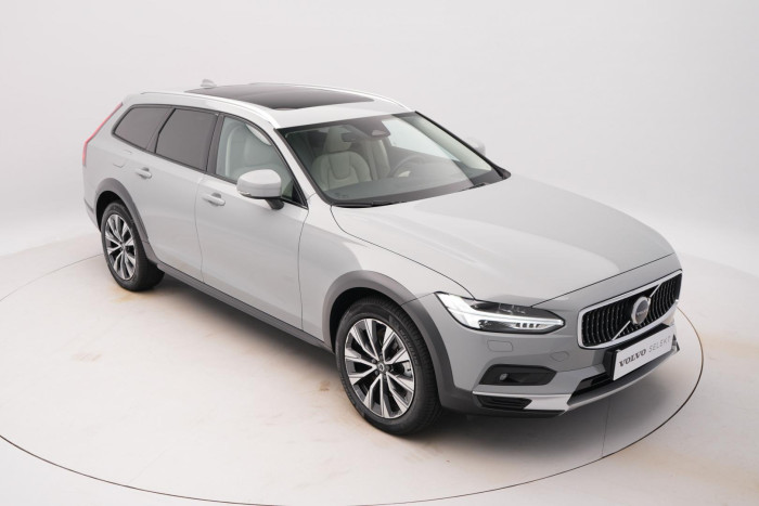 Volvo V90 CC B6 AWD ULTIMATE AUT CZ 2.0 CC CC