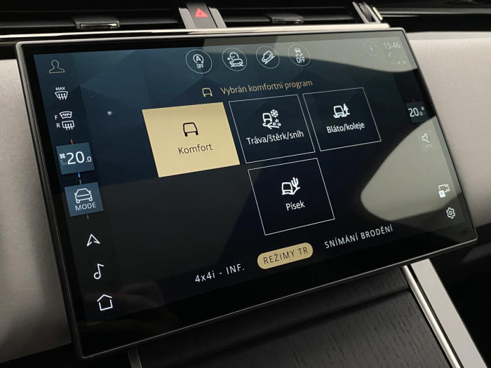 Land Rover Range Rover Velar D300 DYNAMIC SE AWD AUT 3.0 d Dynamic SE