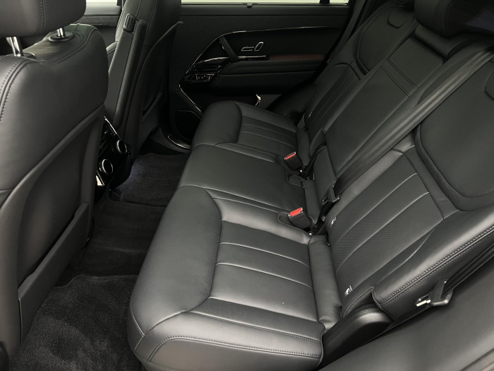 Land Rover Range Rover Sport P550e AUTOBIOGRAPHY REZERVACE