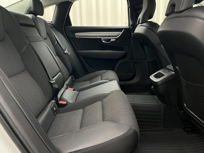 Volvo S90 T4 MOMENTUM AUT 2.0 Momentum