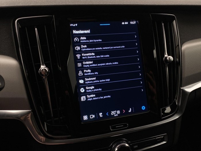 Volvo V90 T6 AWD PLUG-IN DARK PLUS AUT