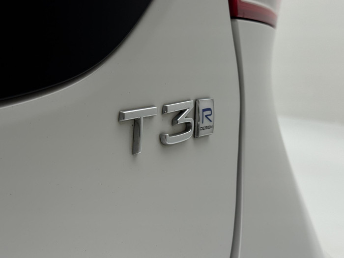 Volvo V40 T3 R-DESIGN AUT