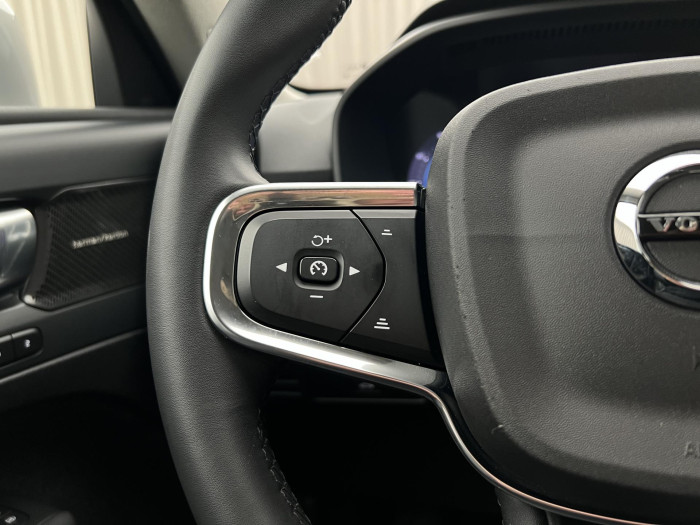 Volvo XC40 B4 PLUS BRIGHT AUT CZ